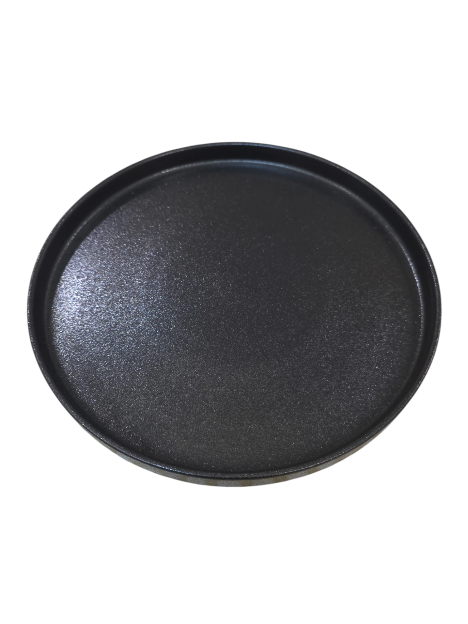 Assiette ronde en céramique noire mate · 27 × 27 × 2,5 cm
