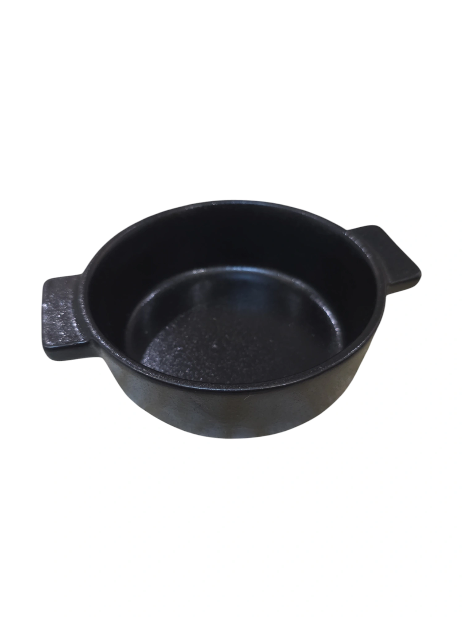Bol rond en céramique noire mate avec poignées · 12,5 × 9,5 × 3,8 cm